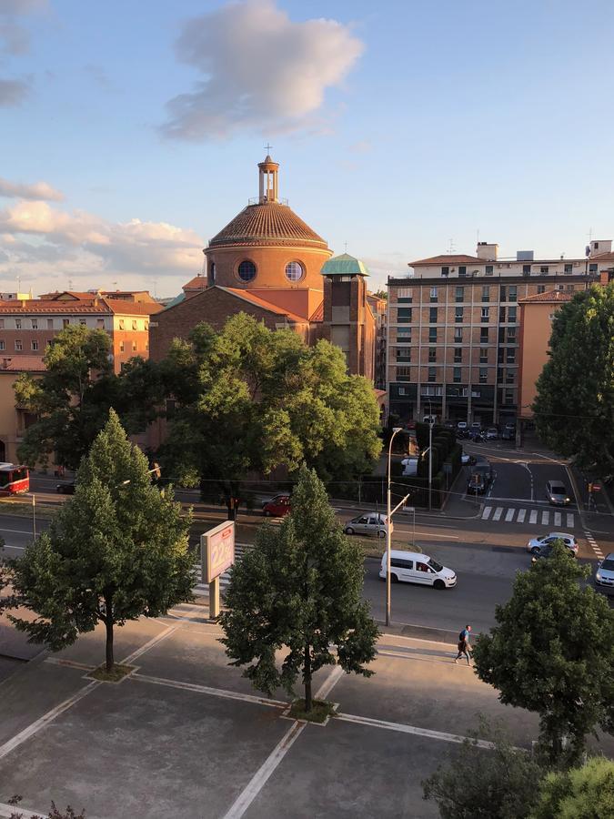 Bologna Holiday Inn Luaran gambar
